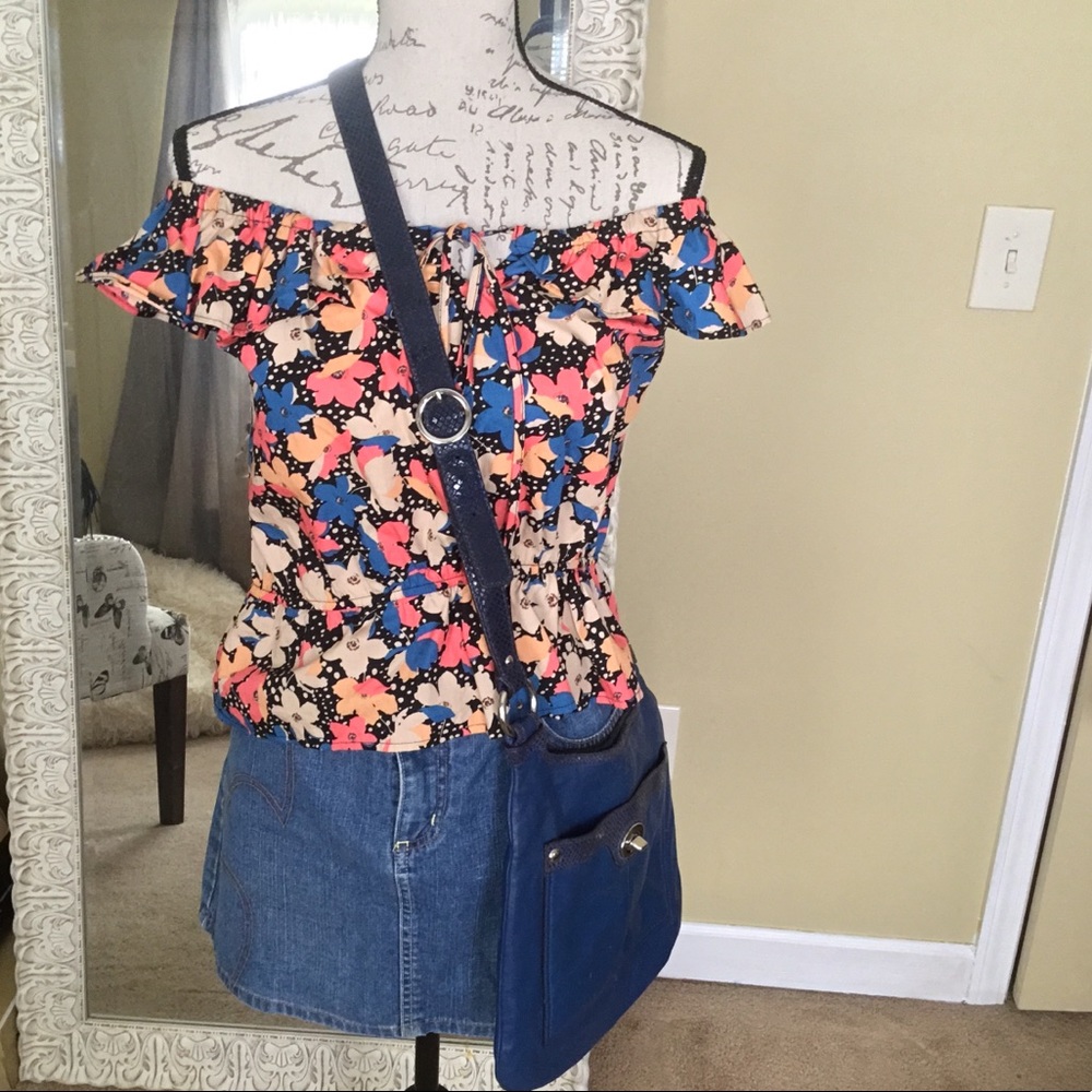 Xhileration off shoulder floral blouse